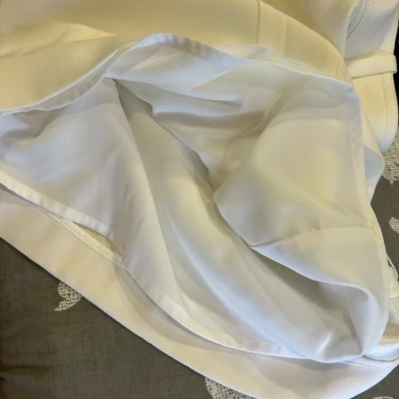 “Derek Lam 10 Crosby” Women's Ivory Pleated Flare Leg Belted Shorts Size 0 - Picture 7 of 13